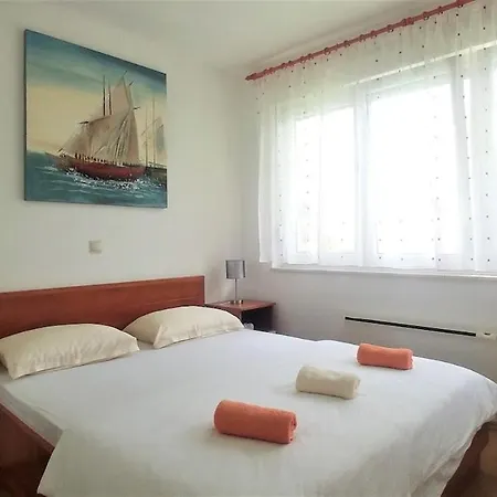 Ivana Charming Garden & Free Parking * Split
