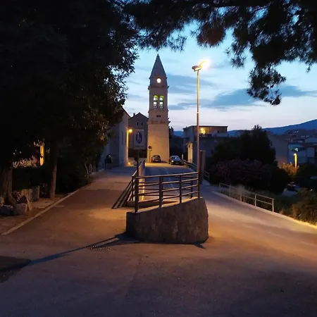 Ivana Charming Garden & Free Parking * Split